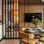 Quorum Apartments With A City View By Sun & Snow
