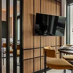 Quorum Apartments With A City View By Sun & Snow